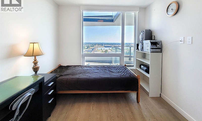 17Xx 8189 Cambie Str...