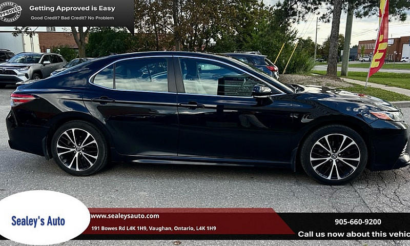2018 Toyota Camry Xs...