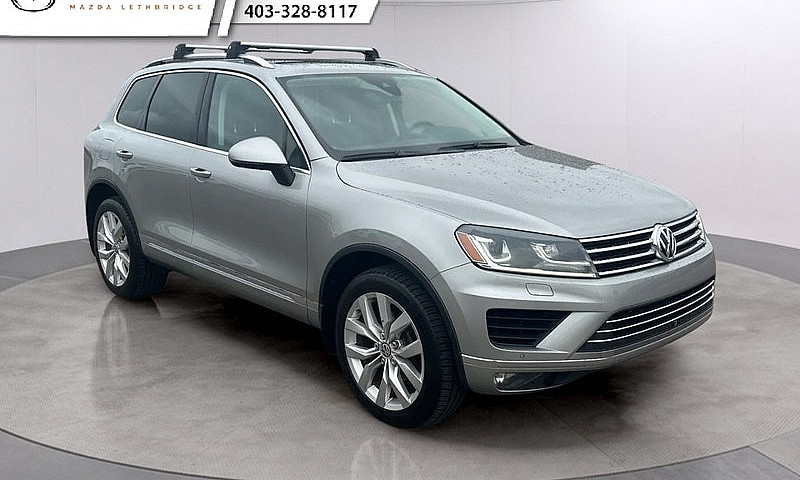 2016 Volkswagen Toua...