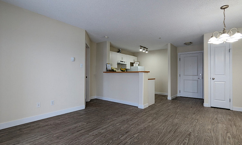 Kirkness Apartment F...