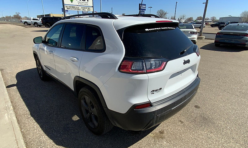 2021 Jeep Cherokee 8...
