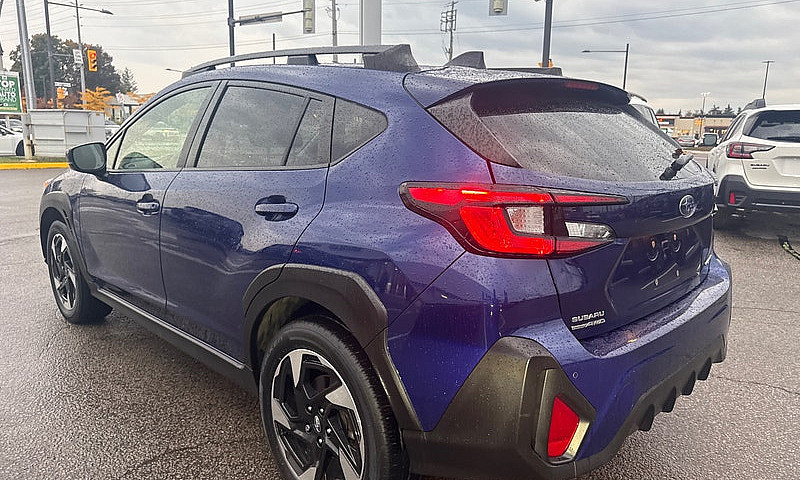 2024 Subaru Crosstre...