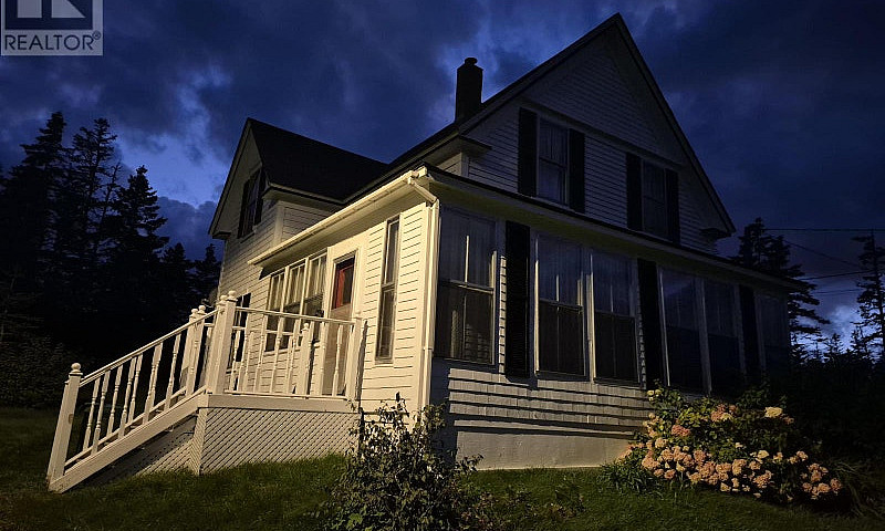 588 Isaacs Harbour R...