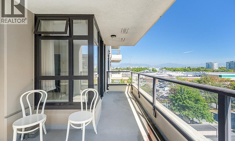 808 8160 Lansdowne R...