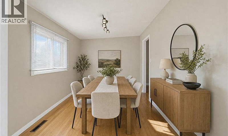 34 Fielding Crescent...