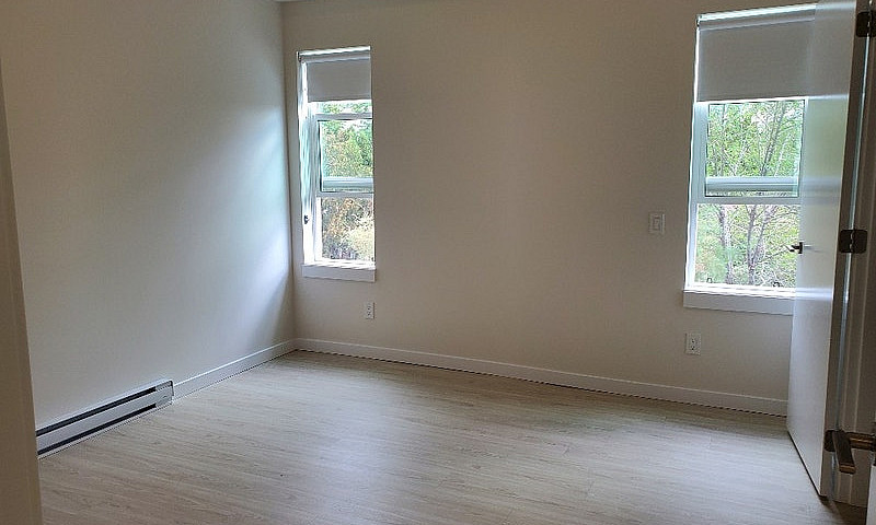 York Apartments #206...