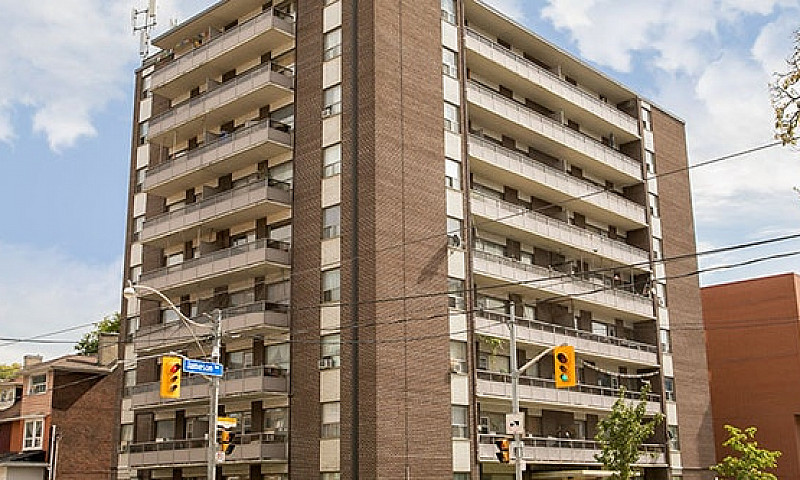 Bel Manor Apartments...