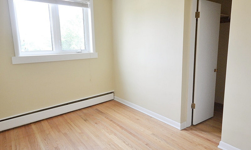 Available Now! 1-Bed...