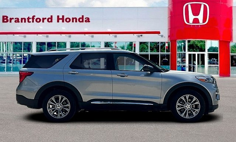2023 Ford Explorer L...