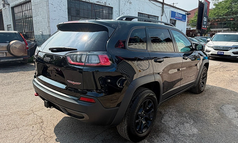 2020 Jeep Cherokee T...