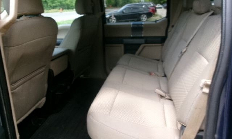 2015 Ford F-150 Xlt...