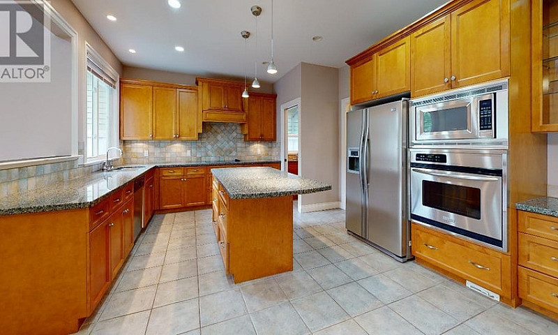 3351 Point Avenue Ri...