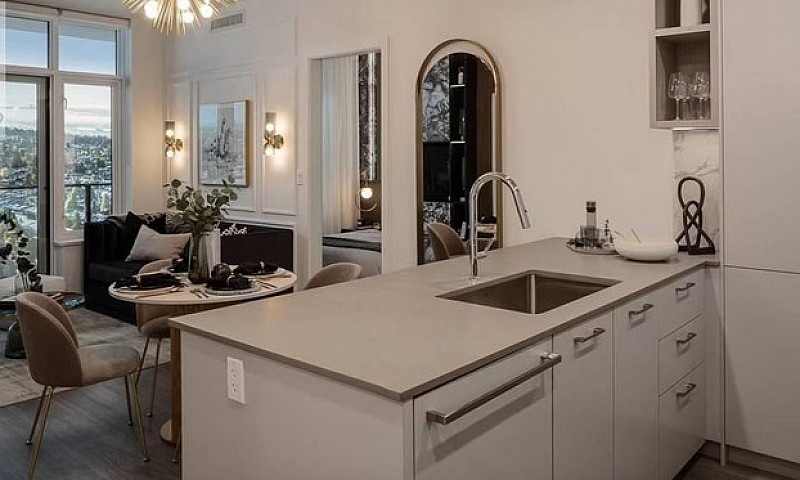 6468 Willingdon Aven...