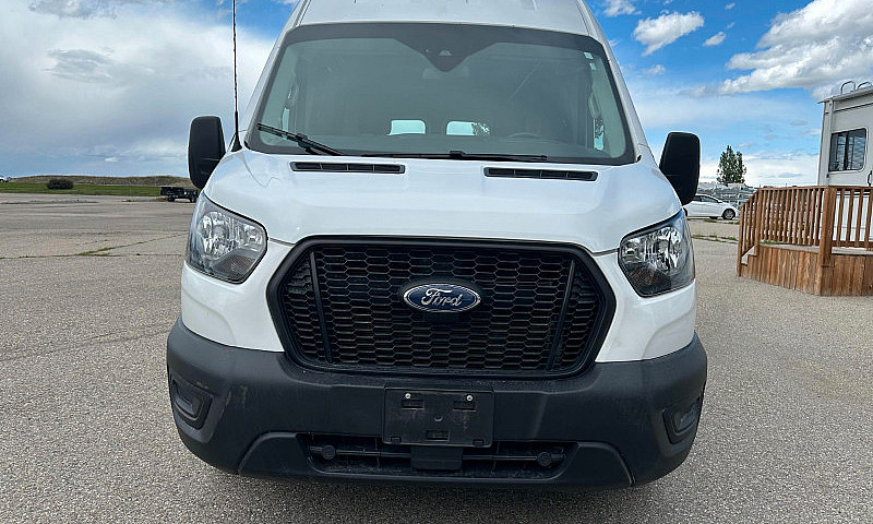 2021 Ford Transit T2...