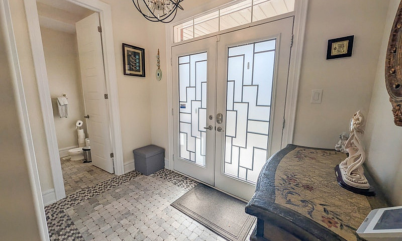 7868 Odell Cres, Nia...