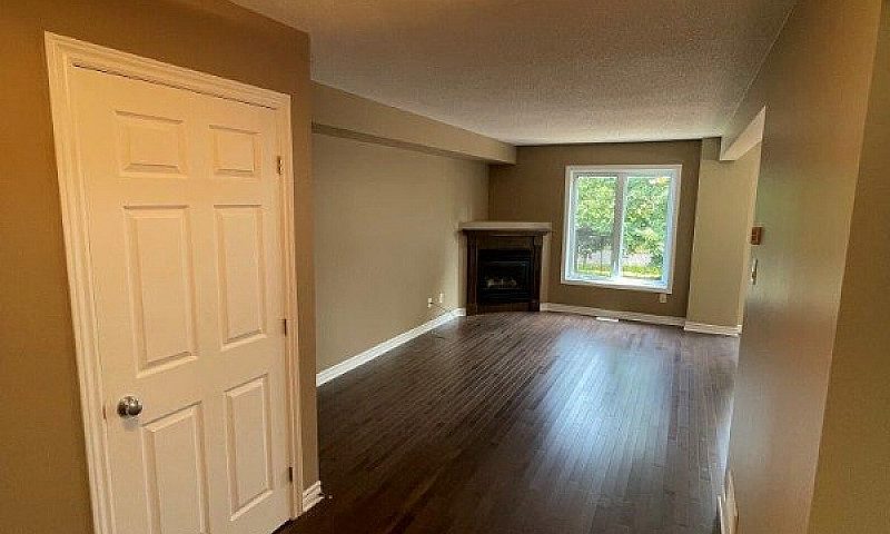 Town House For Sale,...