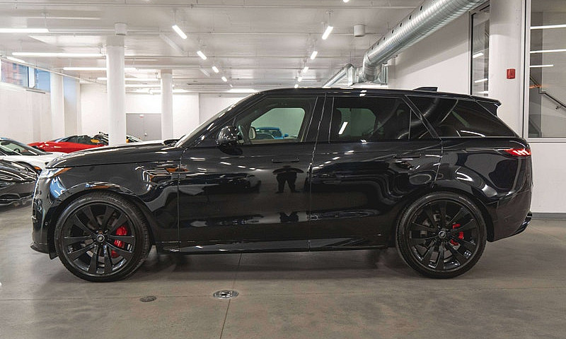 2025 Land Rover Rang...