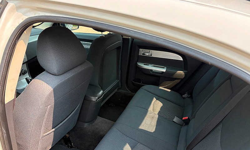 2009 Chrysler Sebrin...