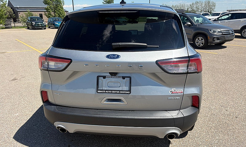 2021 Ford Escape Se ...