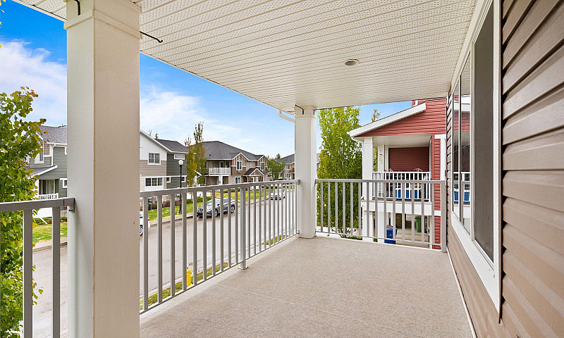 #22-4537 Delhaye Wy-...