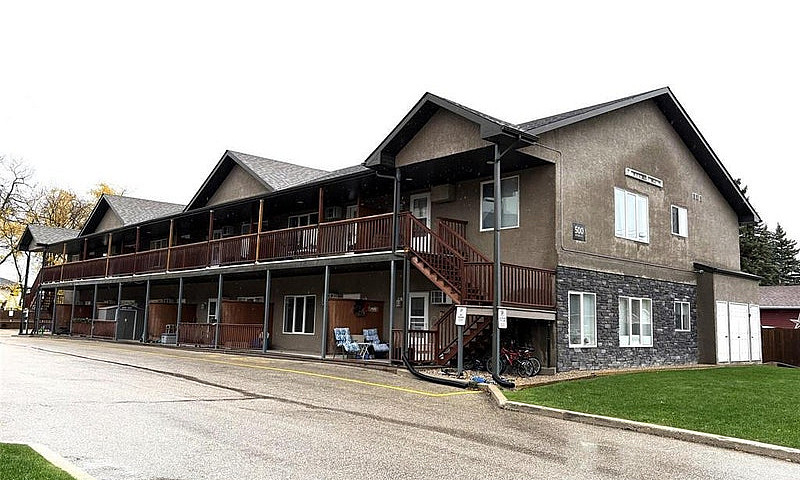 3 500 Reimer Avenue ...