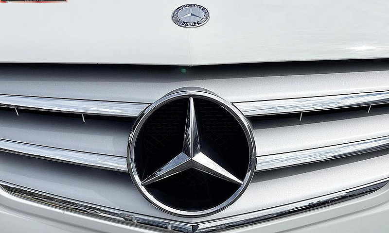 2010 Mercedes-Benz B...