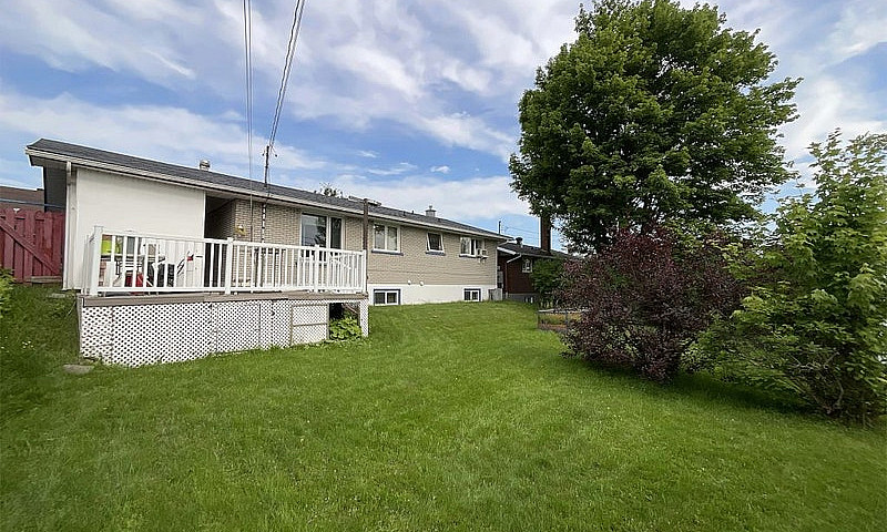 $429,900 - Bungalow ...