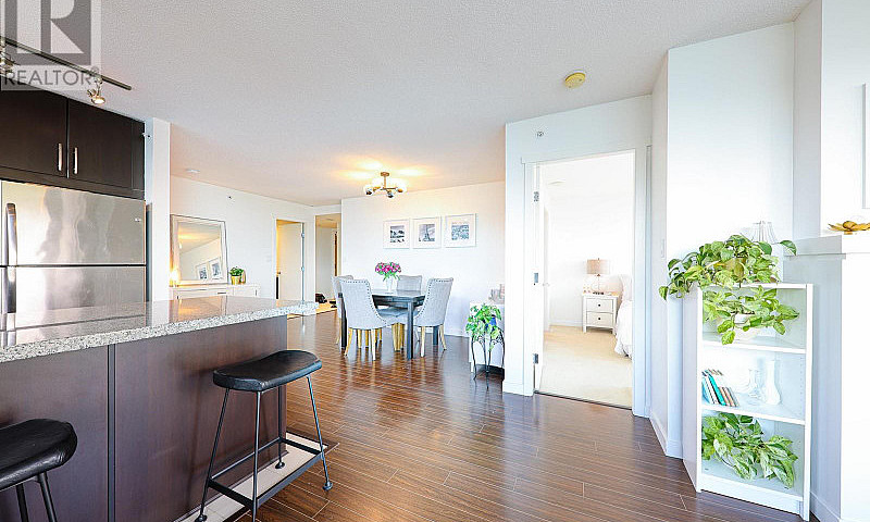2608 660 Nootka Way ...
