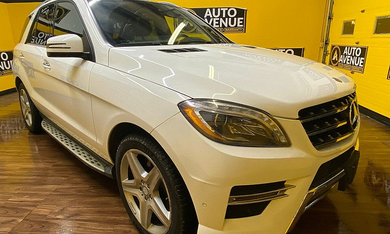 2015 Mercedes-Benz M...