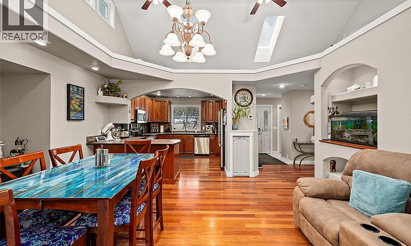 674 Muir Road Kelown...