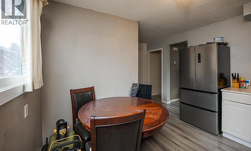 F56 1900 Strathcona ...