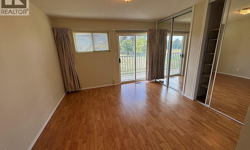 7633 16Th Street Gra...