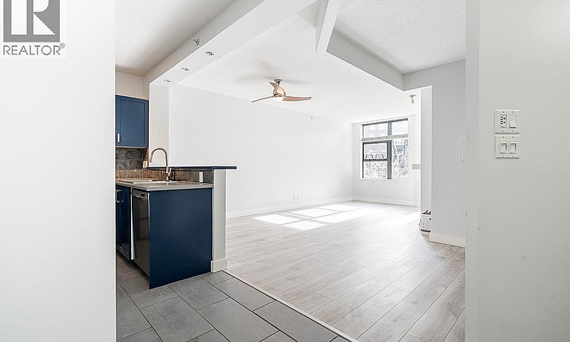 2263 Redbud Lane Van...