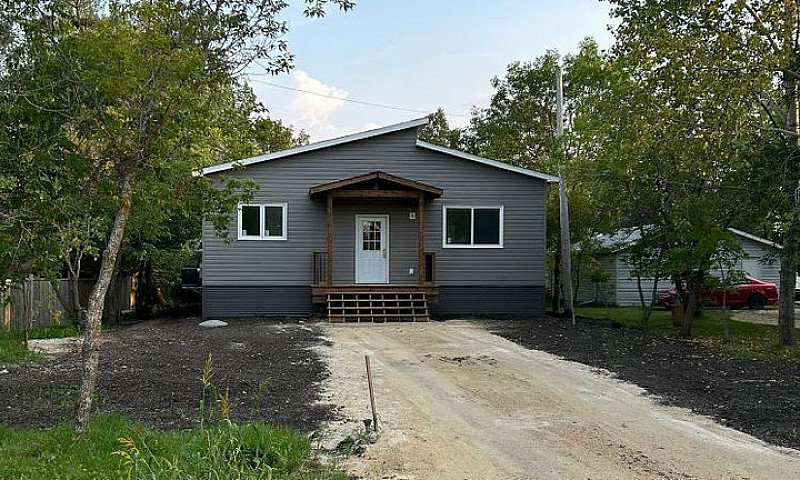 2-Bedroom House In W...