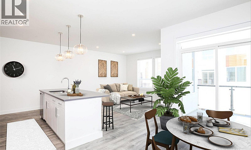 610 Academy Way Unit...