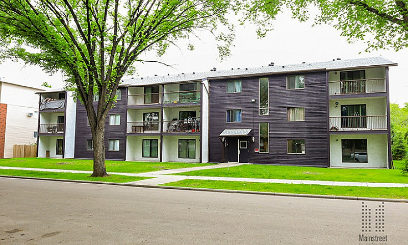 Westwood Apartment F...