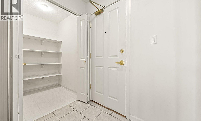 401 4425 Halifax Str...