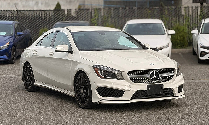 2014 Mercedes-Benz C...