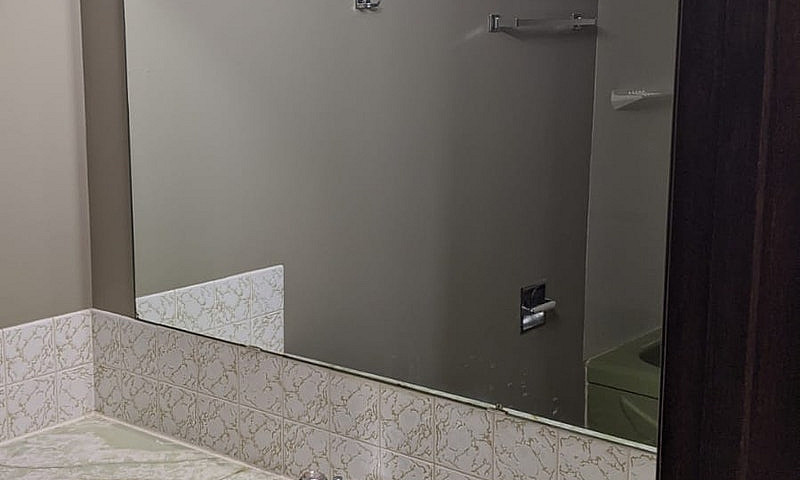2 Bedroom Unit In In...