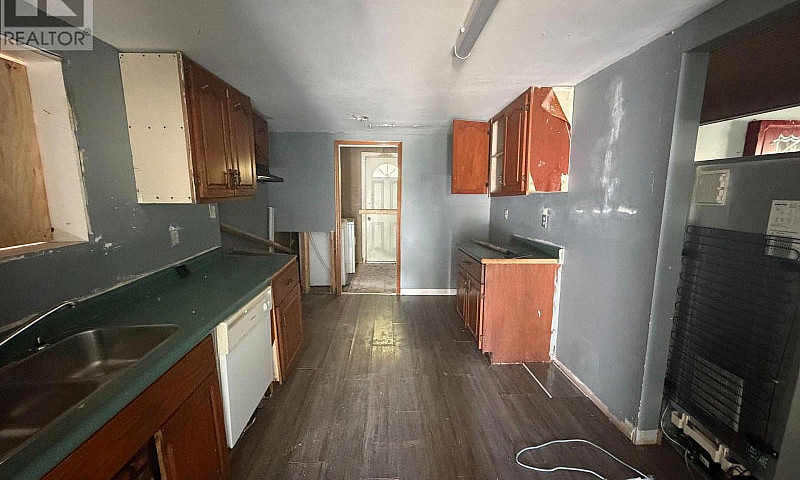 158 Trelawne Avenue ...