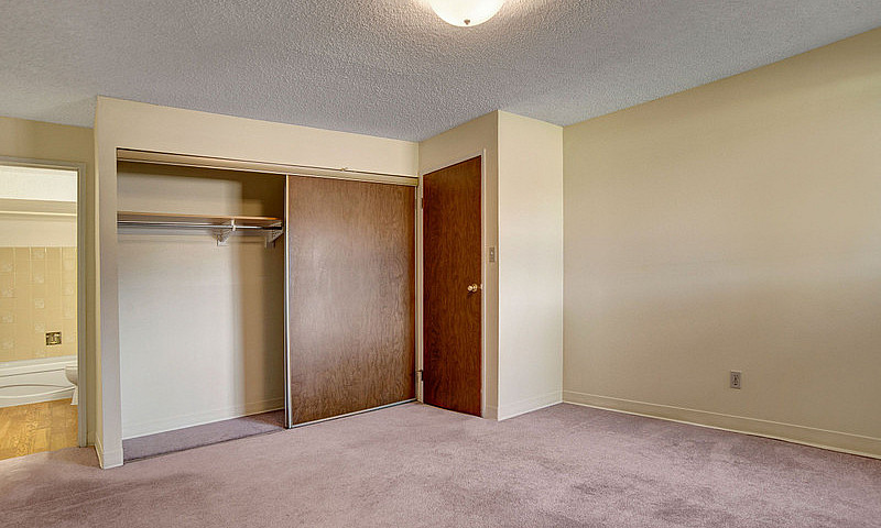 2 Bed X 2 Bath Apart...