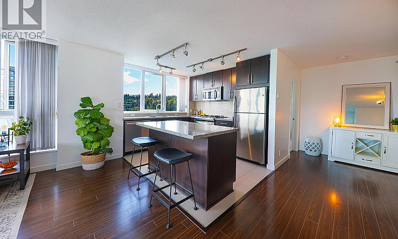 2608 660 Nootka Way ...