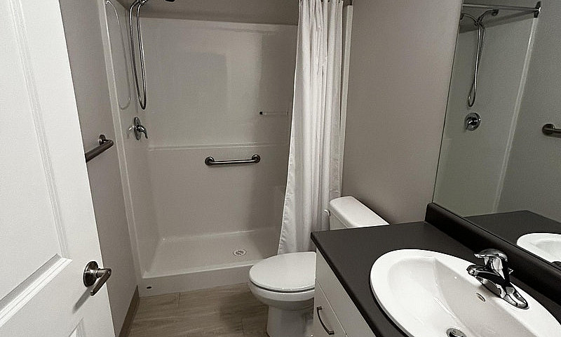 One Bedroom Apartmen...