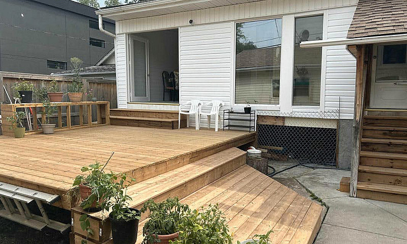 9646-73Ave House For...