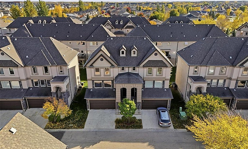 20 455 Shorehill Dri...