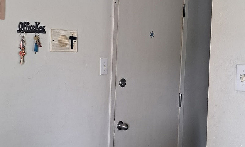 One Bedroom Apartmen...
