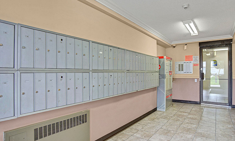 2 Bed X 1 Bath Apart...