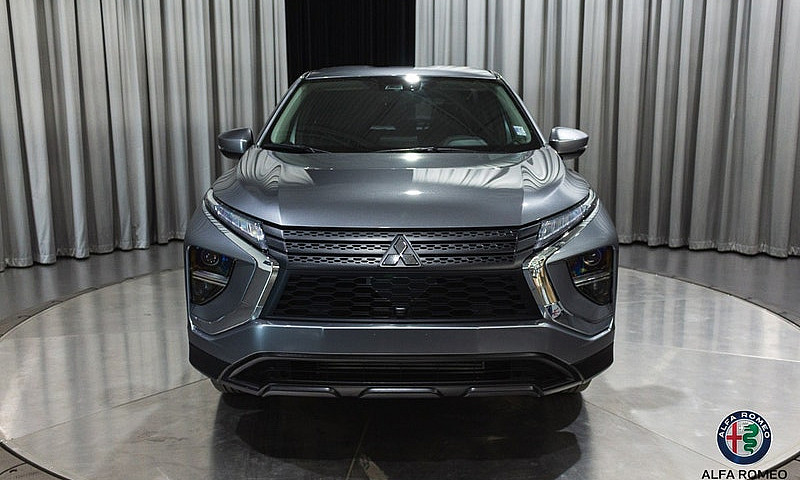 2025 Mitsubishi Ecli...