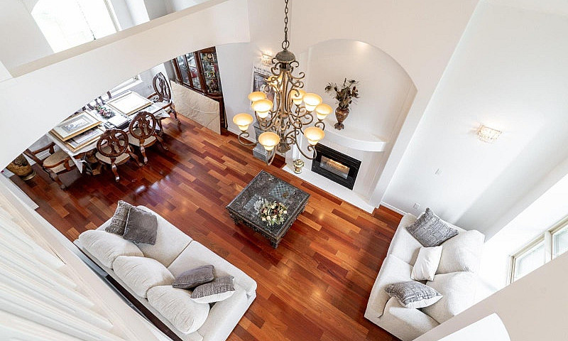 8327 169A Street Sur...