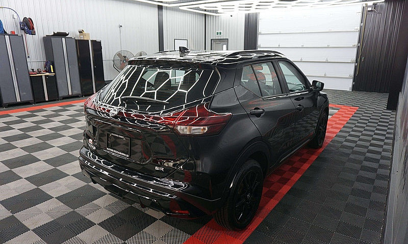 2024 Nissan Kicks Sr...